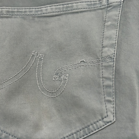 Blue Everett AG - Picture 9 of 10